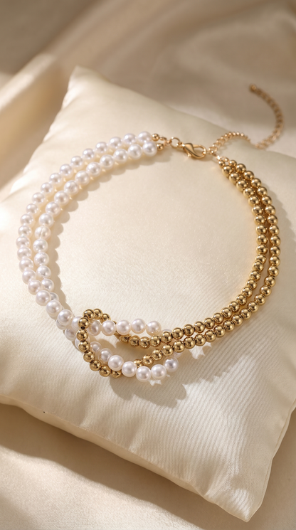 L'Eclisse asymmetric pearl and gold necklace