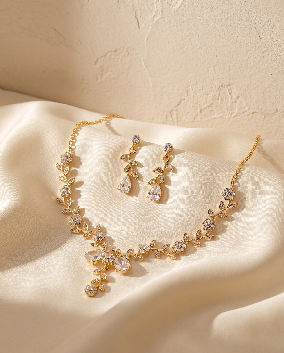 Il Ramo — Necklace & Earring Set — FYNX