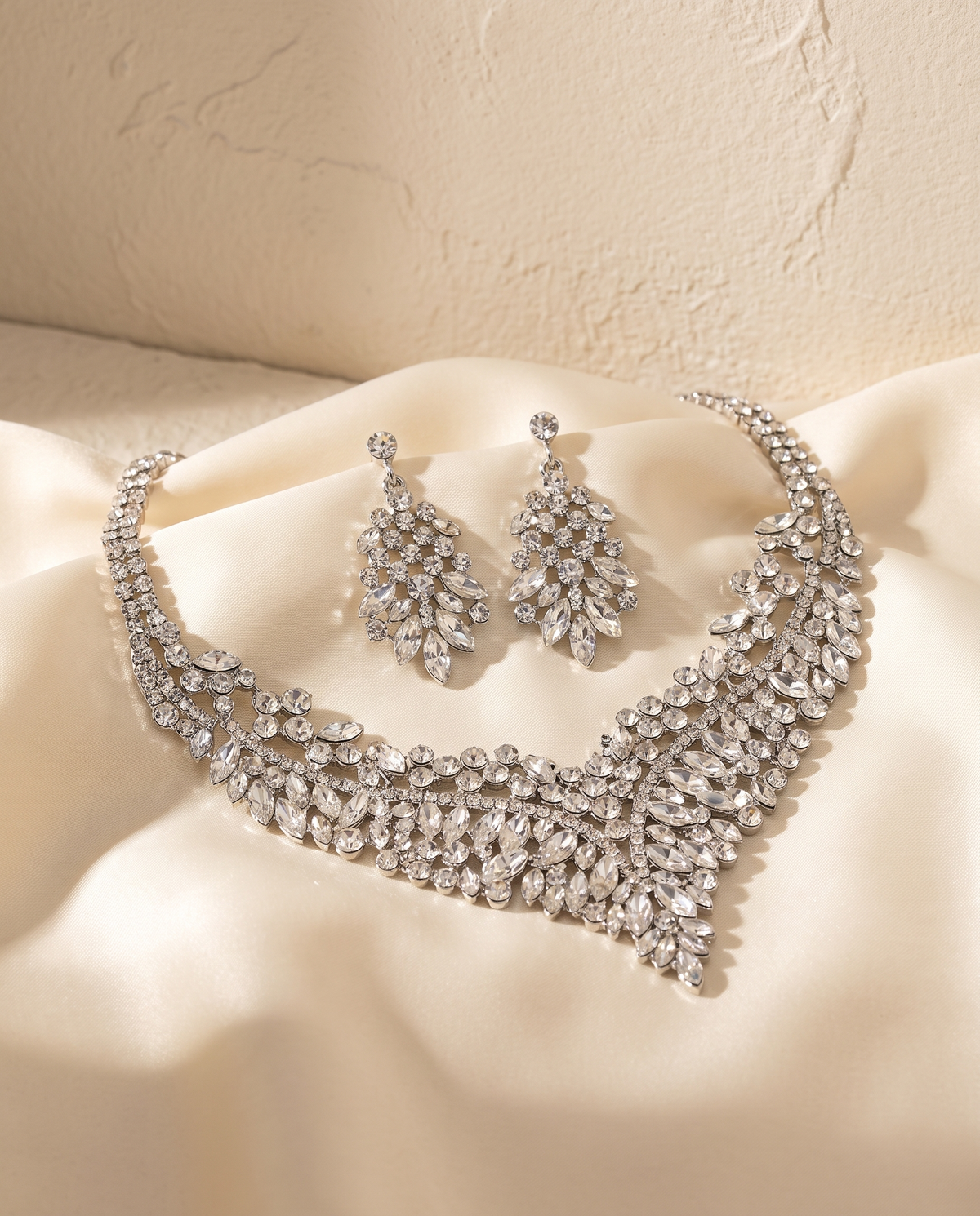 La Regina — Statement Necklace & Earring Set — FYNX