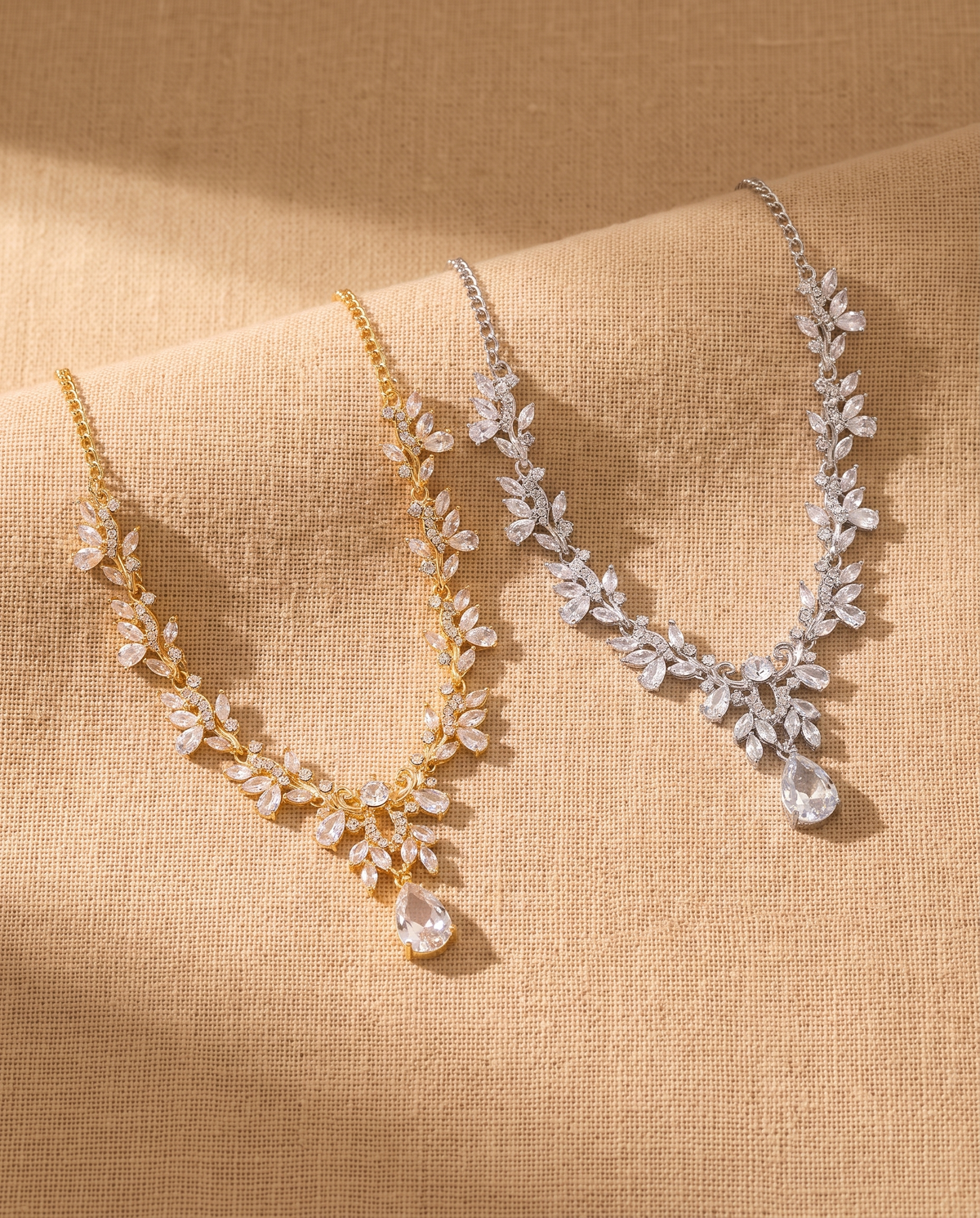 Le Foglie in goud en zilver — FYNX